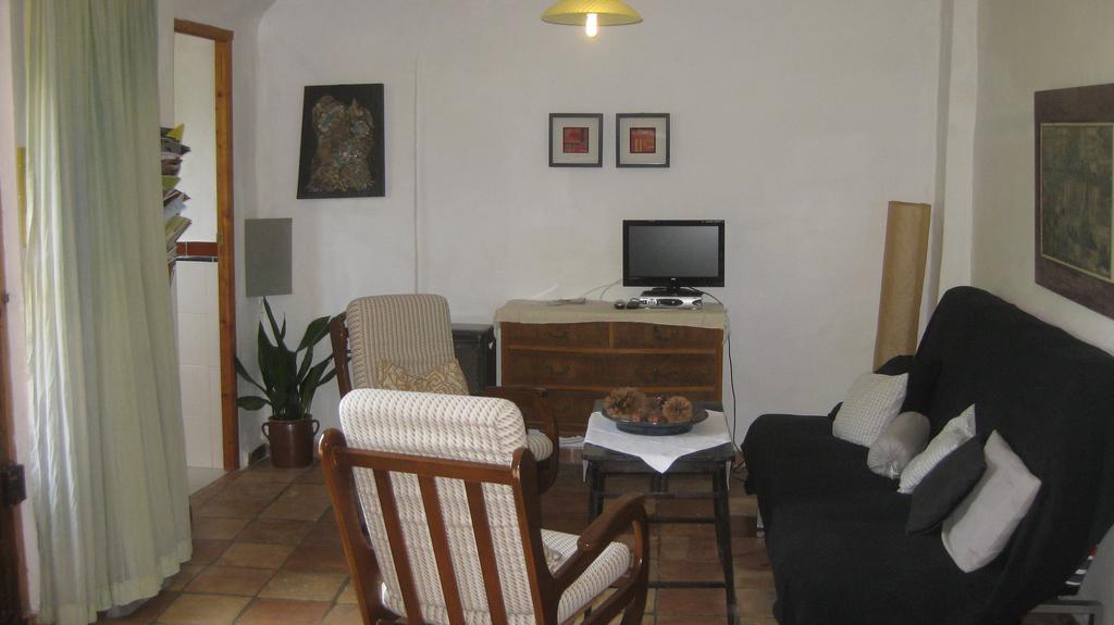 Al Sil Ram Apartment Alfacar Exterior photo